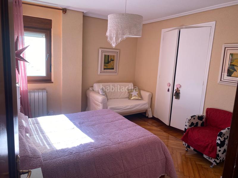 Foto cbd0c6a6-8c30-460b-86ec-0f77a625d5ae. Pis amb calefacció aparcament a El Sardinero Santander