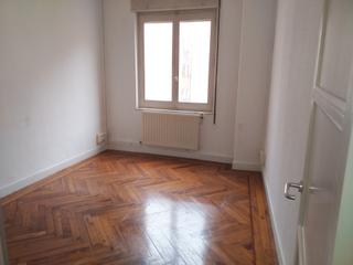 Appartement à Centro - Ayuntamiento. Vivienda luminosa con terraza en pleno centro.