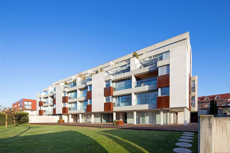 Foto 87119b51-d445-4030-bd19-9db62232dfc9. Flat with heating parking pool in Monte Santander