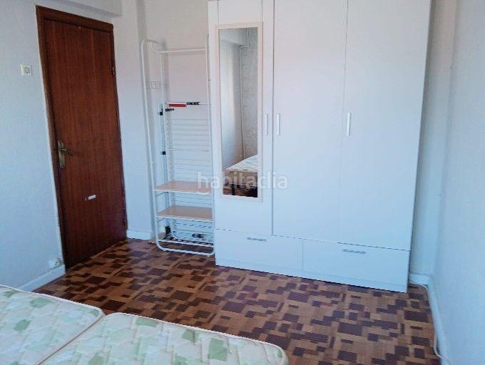 Foto dcedefae-06bd-416e-ac0d-e2698c09a53e. Pis a Los Castros Santander