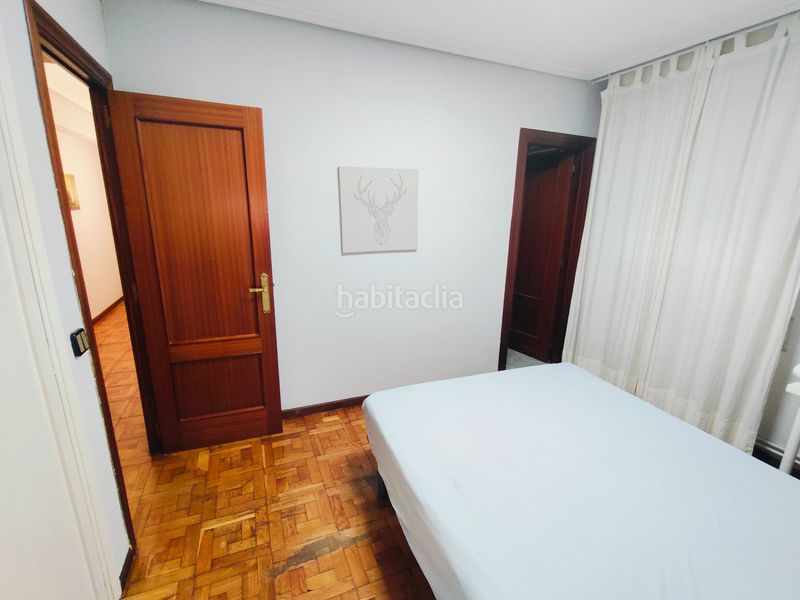 Foto 01f24d1f-ab4b-4780-95de-42a3e17adfb3. Piso excelente piso con garaje y trastero en cuatro caminos. en Santander