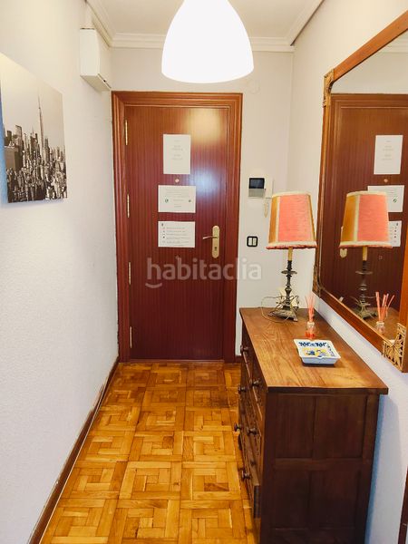 Foto eb616659-e93c-4519-a537-ea11347d0345. Piso excelente piso con garaje y trastero en cuatro caminos. en Santander