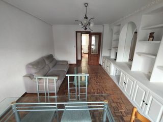 Piso  Calle castilla. Piso amplio con garaje y trastero