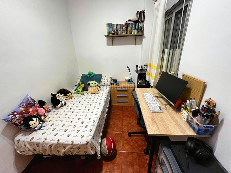 Foto 718b5d6f-20c0-4460-b1cb-2a059a11640f. Piso acogedor piso r zona ayuntamiento para entrar a vivir en Moncofa