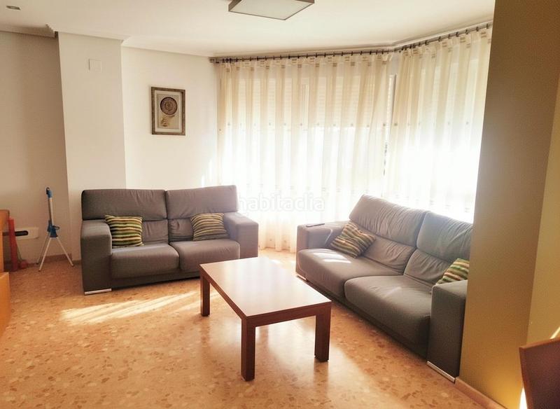 Foto 6b677f5b-9b6e-4bef-a93f-b971d7786980. Appartamento con parcheggio in Llombai Burriana