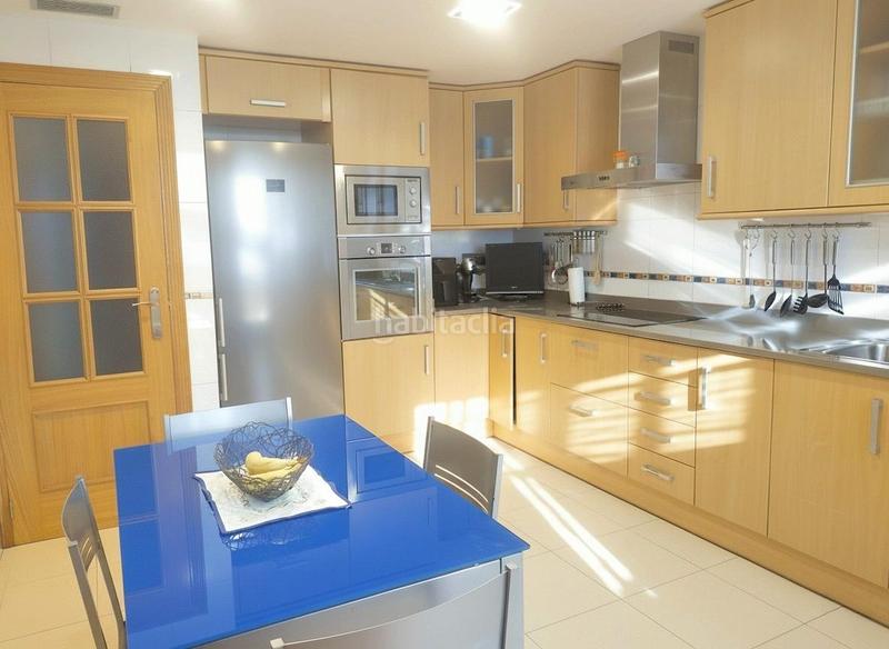 Foto c6a0e681-55d8-4f81-99c6-3f3059d9f58b. Appartamento con parcheggio in Llombai Burriana