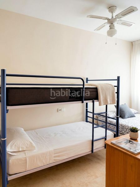 Foto a070ed24-e3d7-4c90-8a75-b7dbe68f93f5. Casa adossada amb aparcament a Chilches