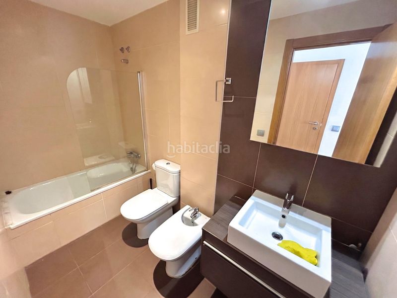 Foto 13d2ef8d-6f82-4d1b-b585-38e6a2569d3a. Casa adossada a calle tenerife 16 a Moncófar Playa Moncofa