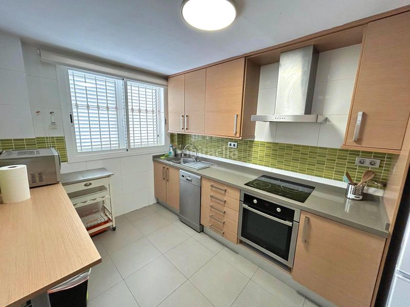 Foto a178ebde-5127-4719-a5ca-fd875c0ac0e0. Casa adossada a calle tenerife 16 a Moncófar Playa Moncofa
