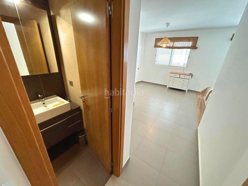 Foto f900d055-223d-4bfb-8179-e40336a89f84. Casa adossada a calle tenerife 16 a Moncófar Playa Moncofa