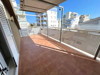 Casa adossada en Calle tenerife 16. Fant�stico adosado a tan solo 200 metros de la playa de moncofa