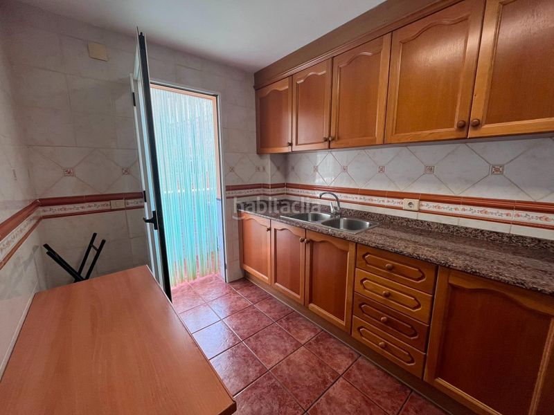 Foto 56c6feff-11e6-4b93-8f53-645e0eedf94d. Casa adossada amb aparcament a Moncófar Playa Moncofa