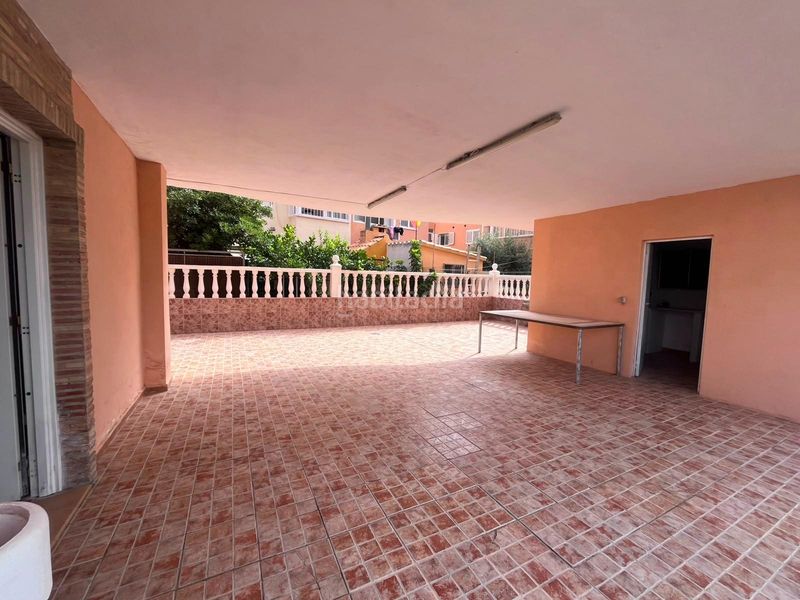 Foto b3e0fb09-bba4-4315-8d77-861a32ba2131. Casa adossada amb aparcament a Moncófar Playa Moncofa