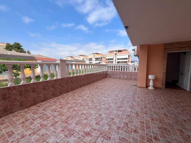 Foto c702ae1e-276c-4be3-8d3b-1c217c6d0d15. Casa adossada amb aparcament a Moncófar Playa Moncofa