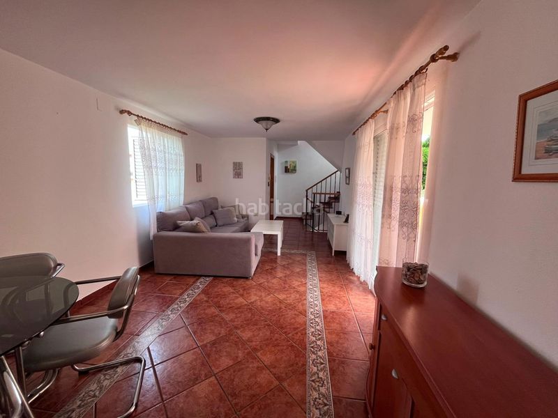 Foto db7113cb-7ee4-4e78-8e01-b20febdf2436. Casa adossada amb aparcament a Moncófar Playa Moncofa