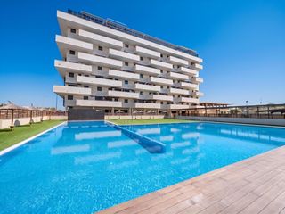 Apartament  Calle lugo. En venta apartamento de 2 habitaciones con terraza, piscina, pád