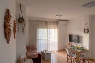 Apartment in Chilches. Vive junto al mar 3 habitaciones, piscina y garaje en xilxes