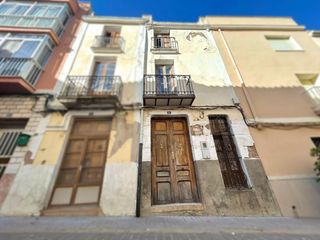 Casa en Artana. Oportunidad de reforma integral en artana, sierra de espadán