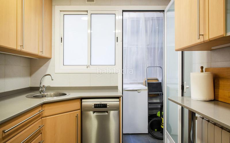 Foto 7068724a-ea6c-4bdf-b548-5979a863e39f. Piso precioso piso reformado en hortaGuinardó en Guinardó Barcelona