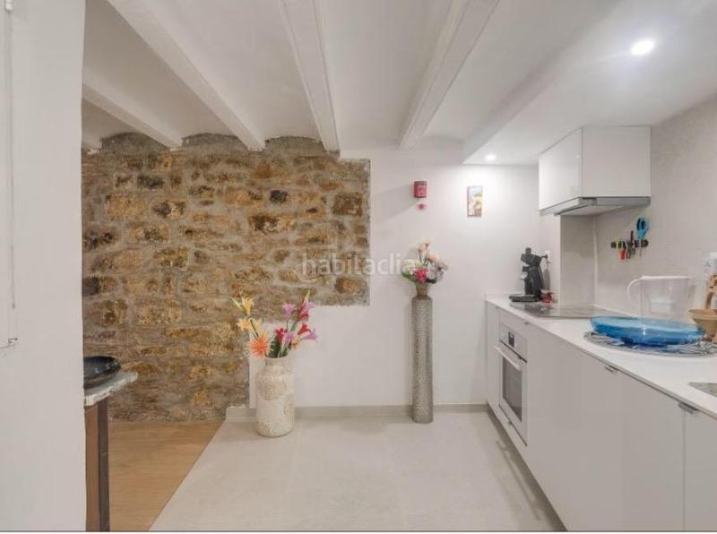 Foto 9cb694e4-3d71-43eb-9efc-40567241feb6. Appartement avec chauffage dans Gòtic Barcelona