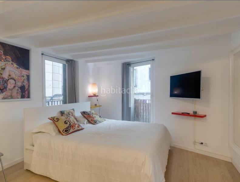 Foto be2070ea-43e0-407c-baf7-d389821a1926. Appartement avec chauffage dans Gòtic Barcelona