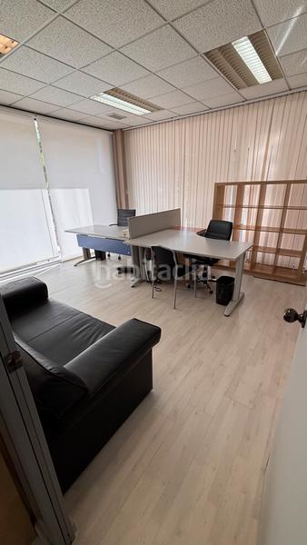 Foto 27945731-2674-4fd6-848f-0892f1f3c682. Rent business premise in de berruguete 50 in Vall d´Hebron Barcelona