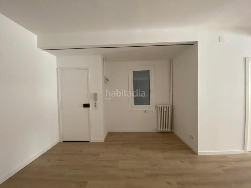 Foto aab07db2-10d9-4dfa-8d84-0bfae6ad3d0b. Office space with heating in La Nova Esquerra de l´Eixample Barcelona