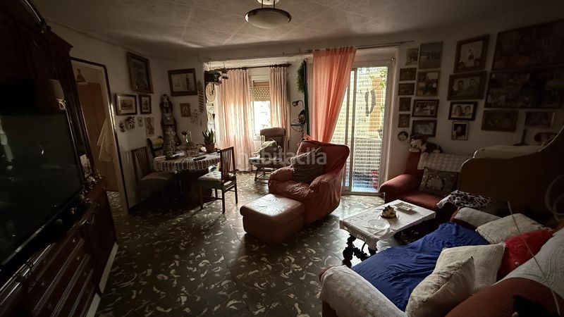 Foto b6df57eb-7b4d-4e5b-9b05-ed89c19f2a02. Edificio  en bloque, todo arrendado, rentabilidad desde el primer día. en Esplugues de Llobregat