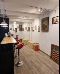 Building  De la cendra