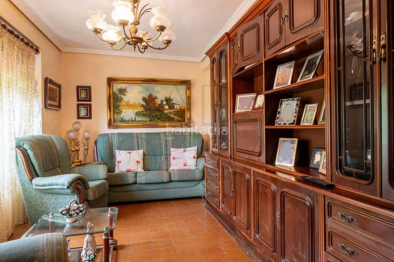 Foto c0c8f605-4ac9-403f-ad4a-acc0f53bc407. Casa in Villaescusa