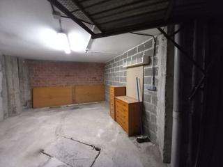 Aparcament cotxe a Astillero (El). Garaje cerrado en astillero