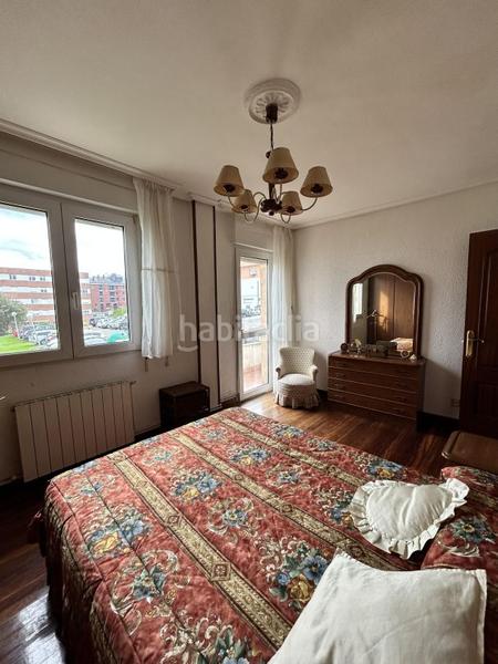 Foto 40846cdf-d7f4-4bf4-b15c-76181c19aeb4. Chalet  pareado en Muriedas en Muriedas Camargo