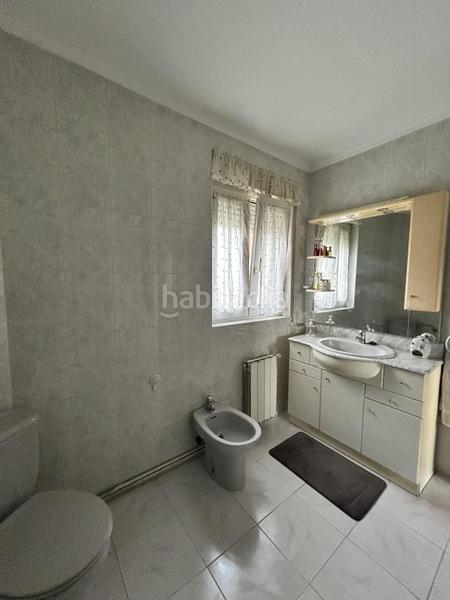 Foto e941d0cc-9cb2-41db-b30b-88c10508be1e. Chalet  pareado en Muriedas en Muriedas Camargo