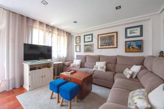 Casa adossada  Calle ría de solía. Chalet en astillero