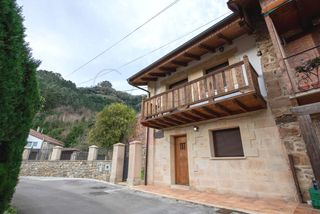 Casa  Barrio llaino corvera. Calidad de vida y confort de vanguardia en corvera de toranzo