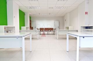 Lloguer Local Comercial a Astillero (El). Excelente local en astillero