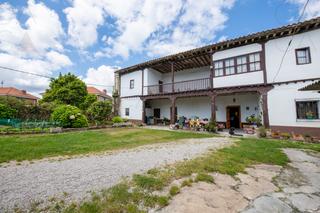 Casa  C/ la peña -la veguilla. Casa independiente