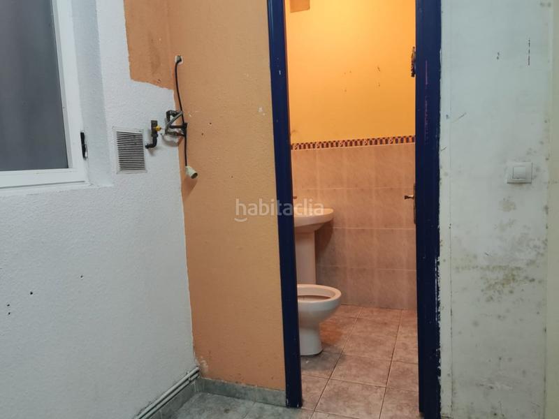 Foto d8a90f89-20fd-494c-8b3d-ad05bc35ef15. Affitto locale commerciale in Astillero (El)