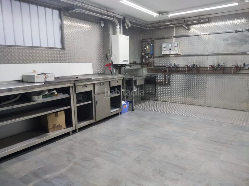 Foto 11f598f1-53cf-4855-818d-698bf9ed939e. Rent business premise in Astillero (El)