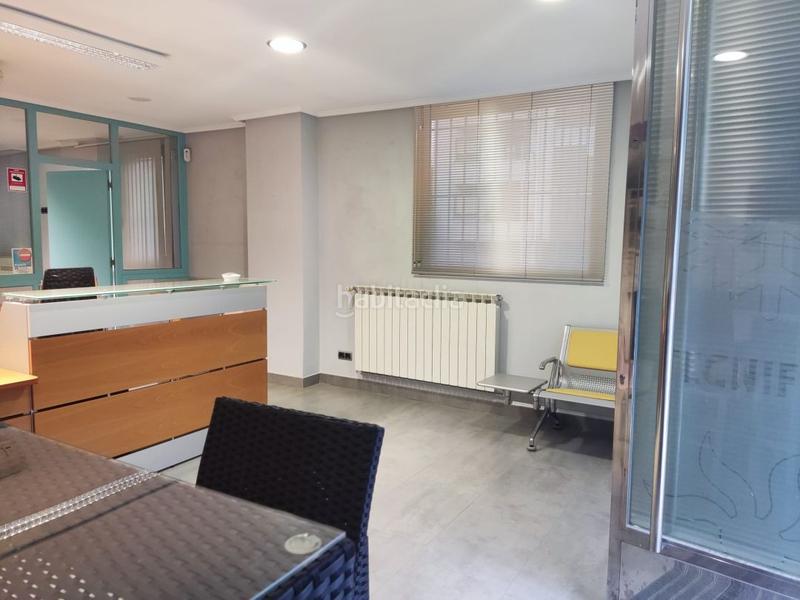 Foto aec35c60-b114-40e0-8841-68510eae4d4e. Affitto locale commerciale in Astillero (El)