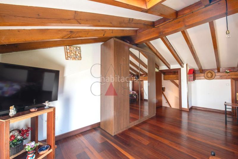 Foto f8f955f6-833c-4939-b1c5-ee24e90dce37. Casa  independiente en riaño en Ruesga