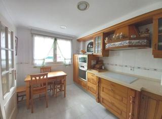 Maison à Marina de Cudeyo. Chalet en marina de cudeyo