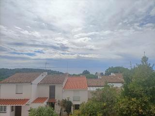 Casa adossada a Santa Maria de Llorell. Chalé adosado, en santa maria de llorell