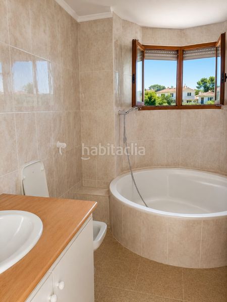 Foto ee7076c8-1d02-4f8f-8838-d2e5769e2b09. Xalet amb calefacció aparcament piscina a Porqueres