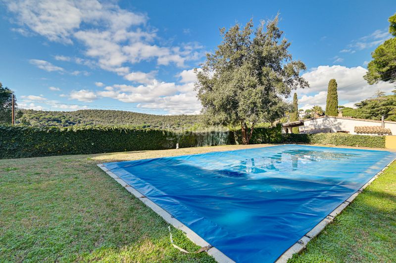 Foto a7c67f0c-cf1f-40e5-9bbd-35b9068508b9. Casa adossada amb calefacció piscina a Los Pinos-Politur Platja d´Aro