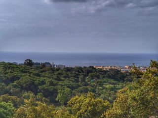Chalet  Avinguda del pla de rosell. Chalé + parcela en serrabrava, lloret de mar