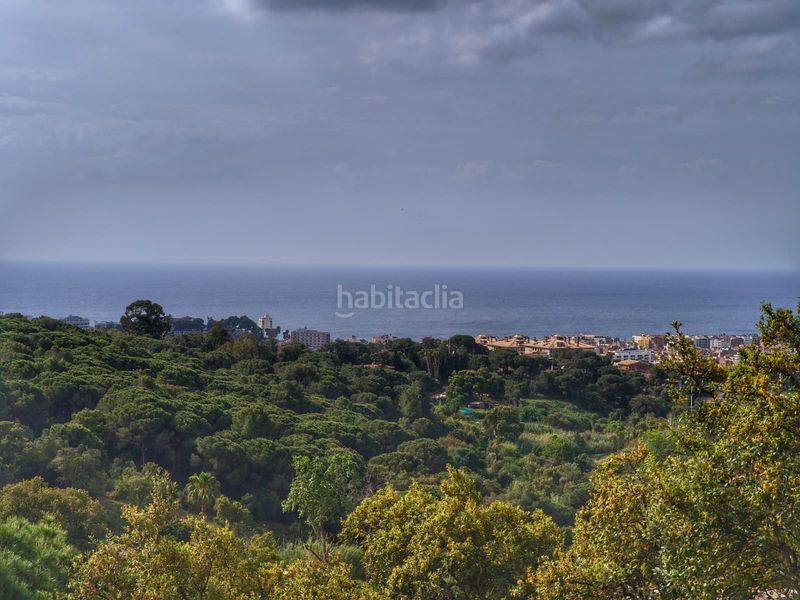 Foto ba41180b-5bd5-4167-b8e7-fcb65fb57fc0. Xalet amb xemeneia calefacció aparcament piscina a Lloret de Mar