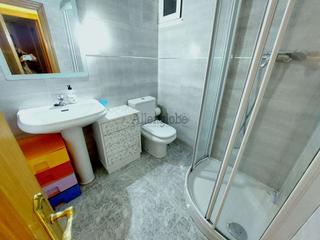 Location Appartement à Santo Domingo - El Campillín. Estudiantes mir o estancias temporales 5 habitaciones, 2 baños.