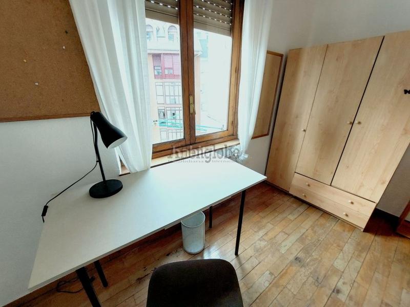 Foto 468a1d92-388a-49a8-ba21-bce1b03e7176. Rent flat with heating in Auditorio - Seminario - Parque de Invierno Oviedo