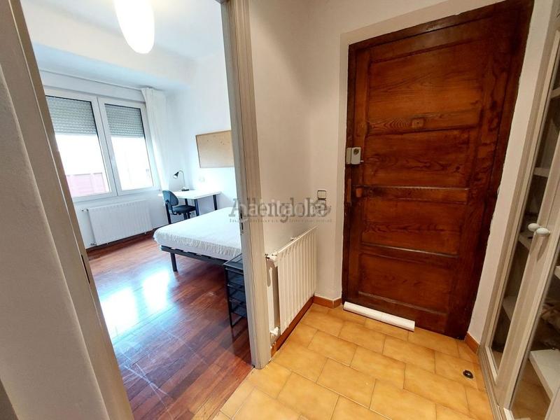 Foto 93fc7977-ad9d-467b-9da4-19ba774ab827. Rent flat with heating in Auditorio - Seminario - Parque de Invierno Oviedo